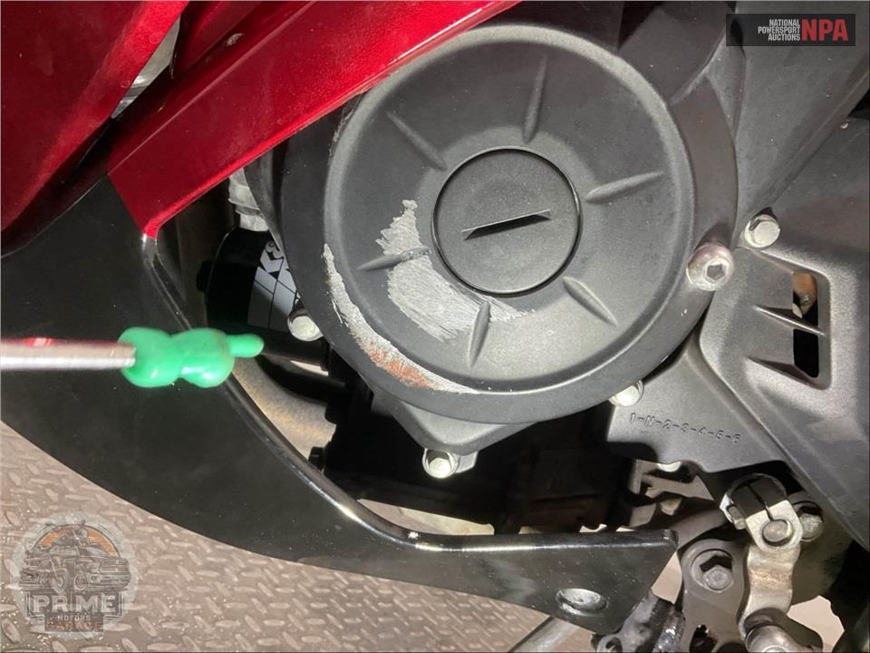 2015 Yamaha YZF-R3 — фото 9