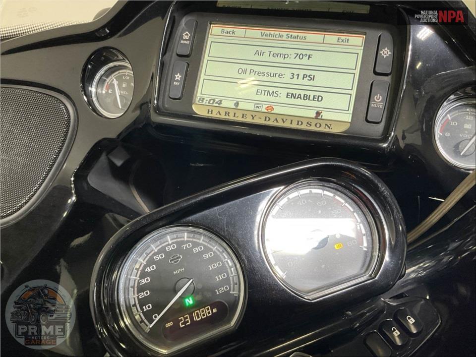 2015 Harley-Davidson FLTRUSE CVO ROAD GLIDE ULTRA — фото 5