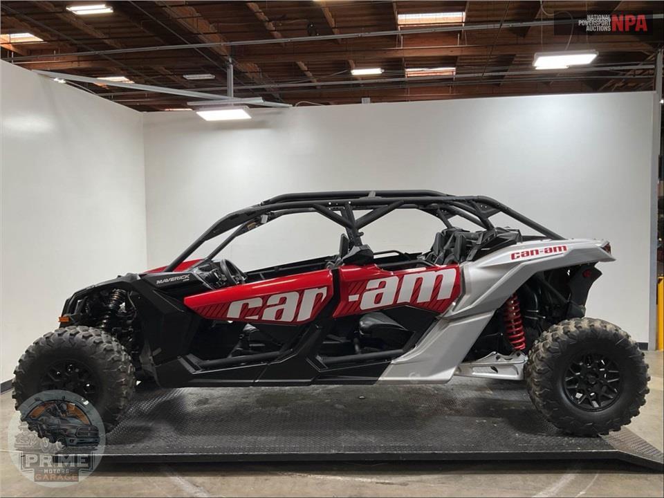 2025 Can-Am MAVERICK X3 MAX DS TURBO (RED & SILVER) — фото 3