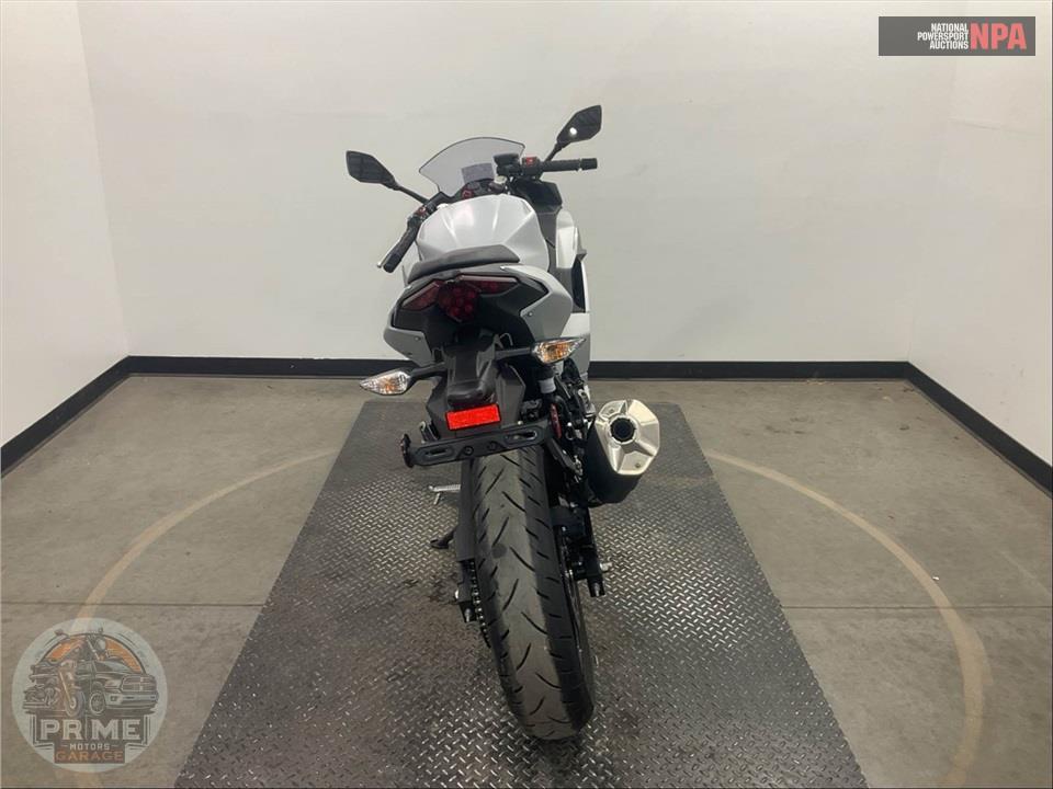 2025 Kawasaki EX500GSFNL NINJA 500 (ABS) — фото 4