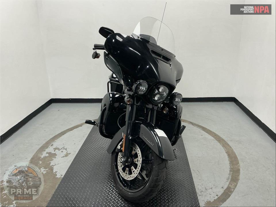 2021 Harley-Davidson FLHTK ULTRA LIMITED — фото 2