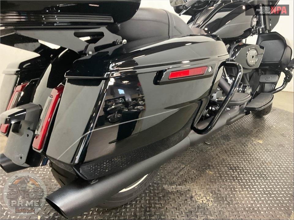 2025 Harley-Davidson FLHXU STEET GLIDE ULTRA — фото 17