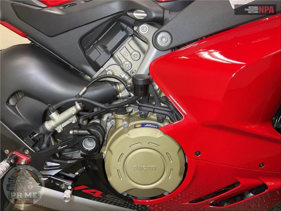 2024 Ducati PANIGALE V4 S — фото 6