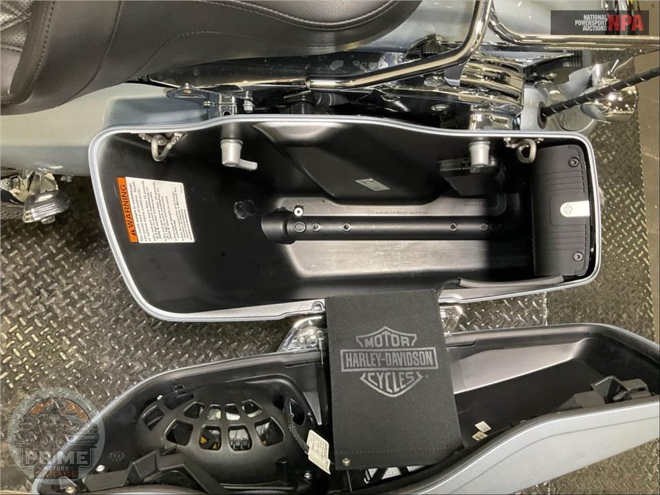 2023 Harley-Davidson FLTRX ROAD GLIDE — фото 19