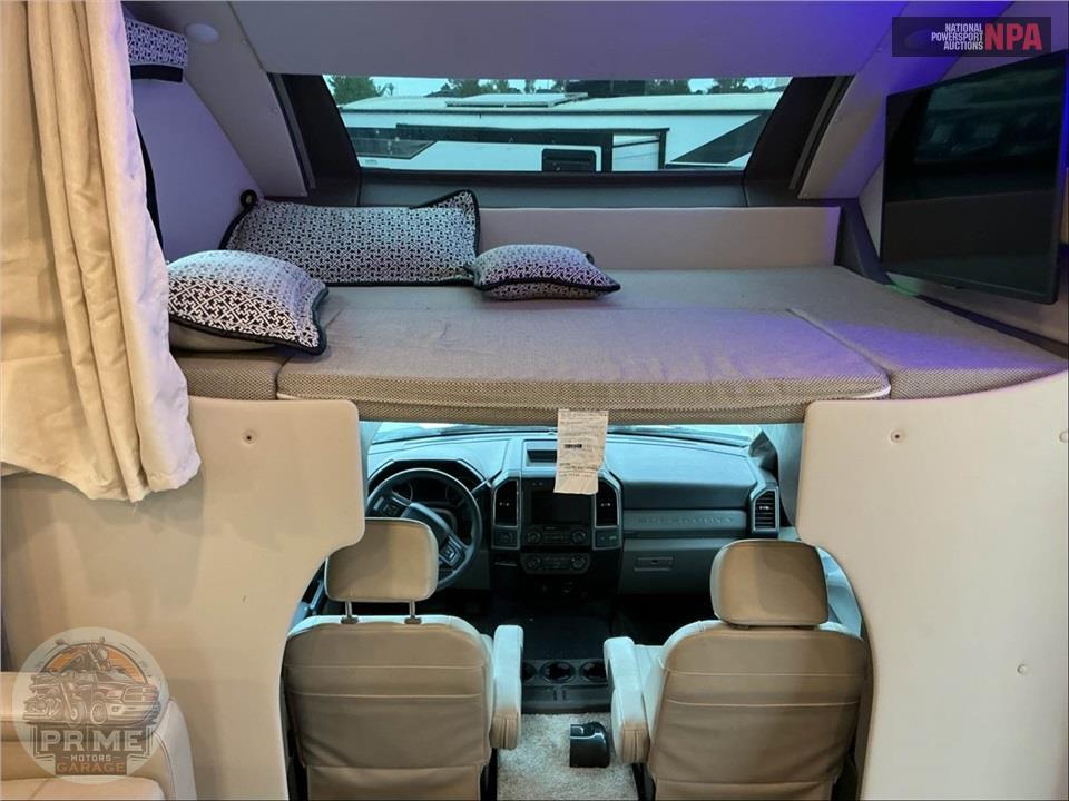 2022 Thor Motor Coach SV34 SUPER C F550 4WD - MAGNITUDE SERIES — фото 15