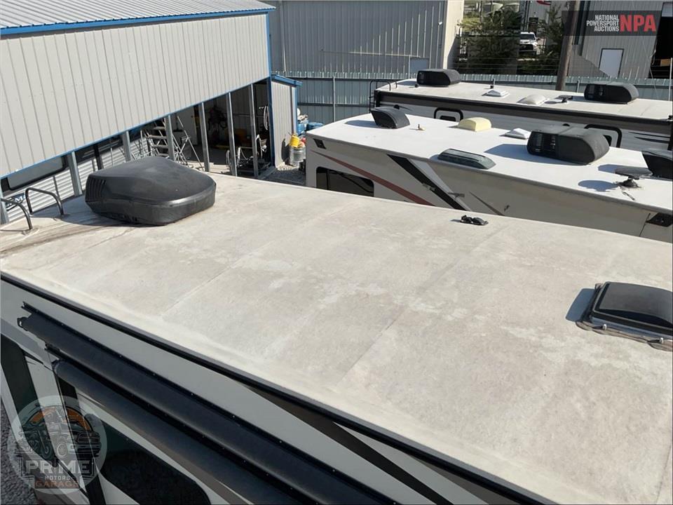 2019 Keystone Rv M-3811 MS - MONTANA 20TH ANNIVERSARY FIFTH WHEEL SERIES — фото 22