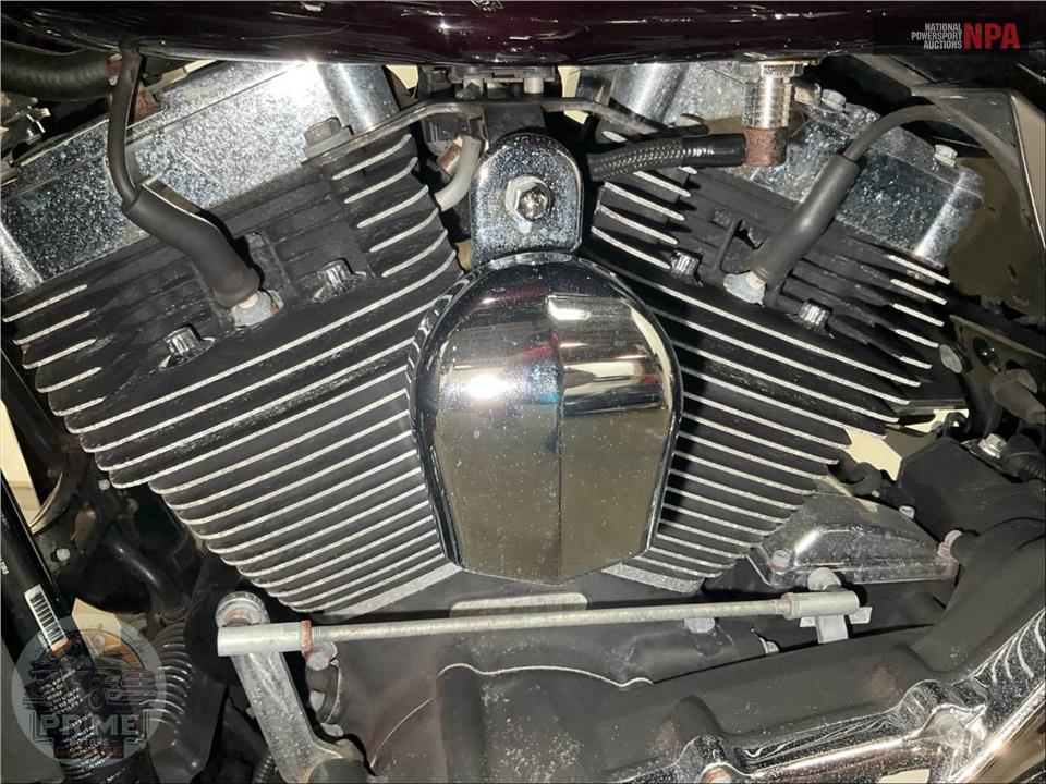 2014 Harley-Davidson FLHTK ELECTRA GLIDE ULTRA LIMITED — фото 11