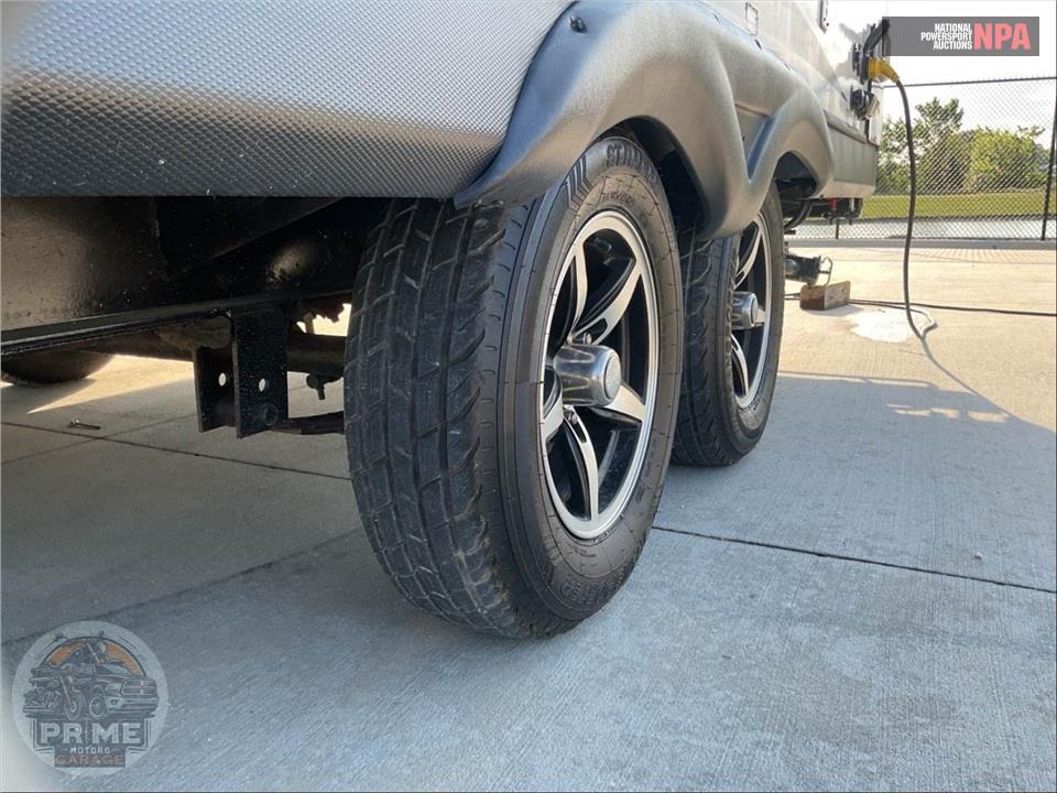 2019 Kodiak By Dutchmen M-201QB - ULTRA LITE SERIES — фото 29
