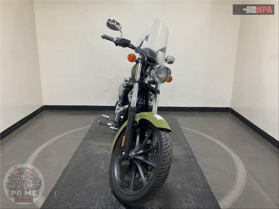 2025 Honda VT1300CXA FURY — фото 2