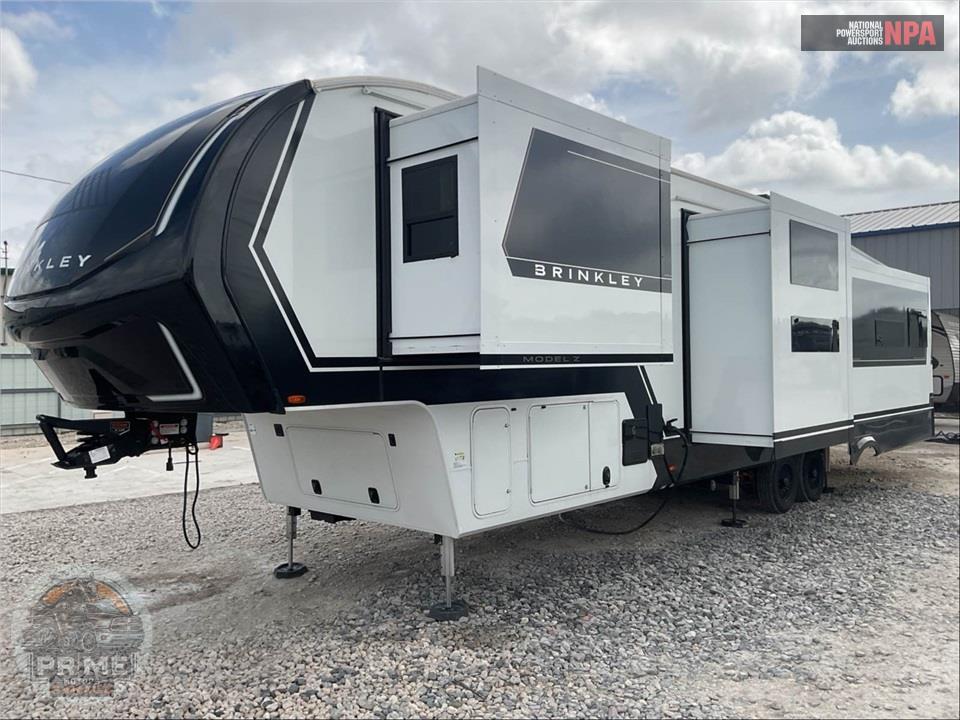 2025 Brinkley Rv M-3610 - MODEL Z FIFTH WHEEL SERIES — фото 2