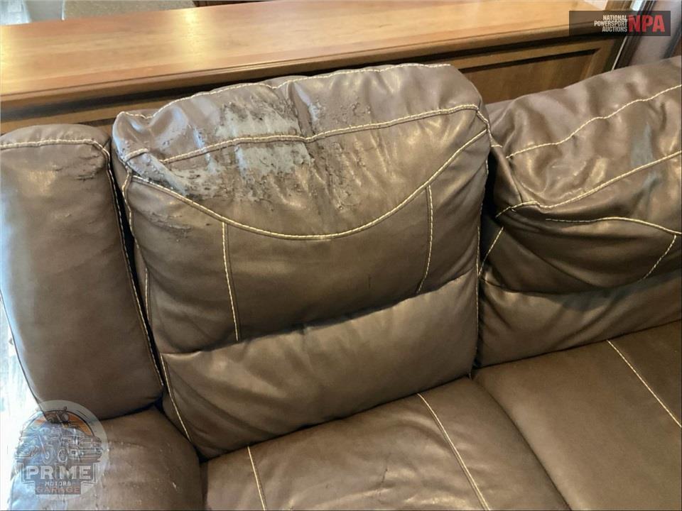 2016 Keystone Rv M-3710 FL - MONTANA FIFTH WHEEL SERIES — фото 11