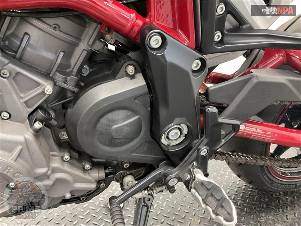 2022 Indian Motorcycle FTR R CARBON — фото 10