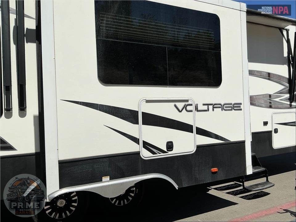 2017 Voltage M-3605 - TOY HAULER TOY HAULER SERIES — фото 24