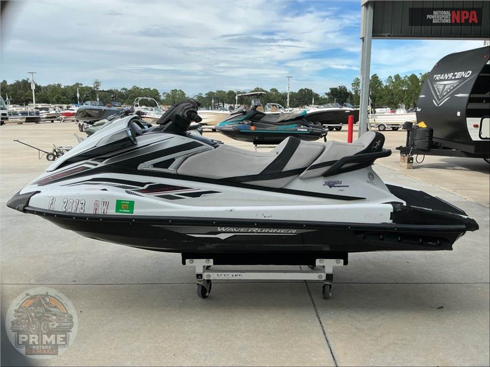 2018 Yamaha VX DELUXE — фото 3