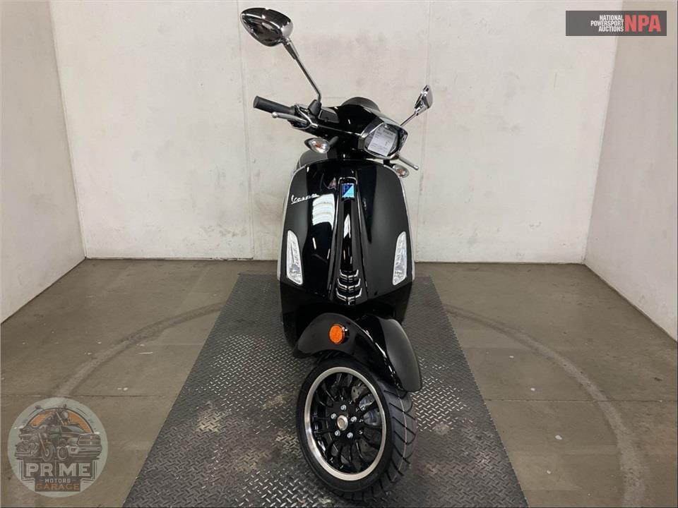 2023 Vespa SPRINT 50 — фото 2