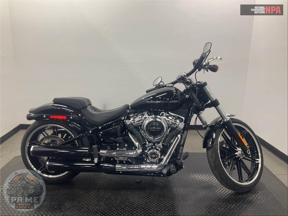 2018 Harley-Davidson FXBR BREAKOUT — фото 1