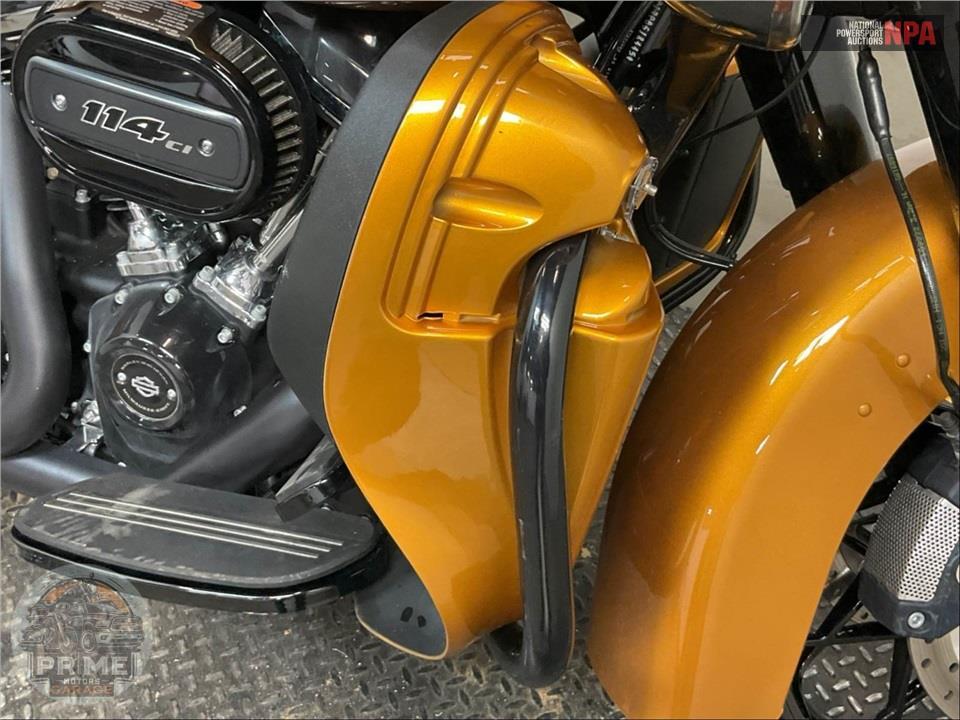 2023 Harley-Davidson FLTRXS ROAD GLIDE SPECIAL — фото 14
