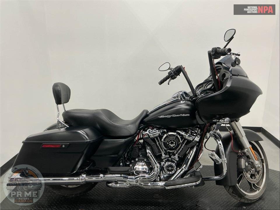 2017 Harley-Davidson FLTRXS ROAD GLIDE SPECIAL — фото 1