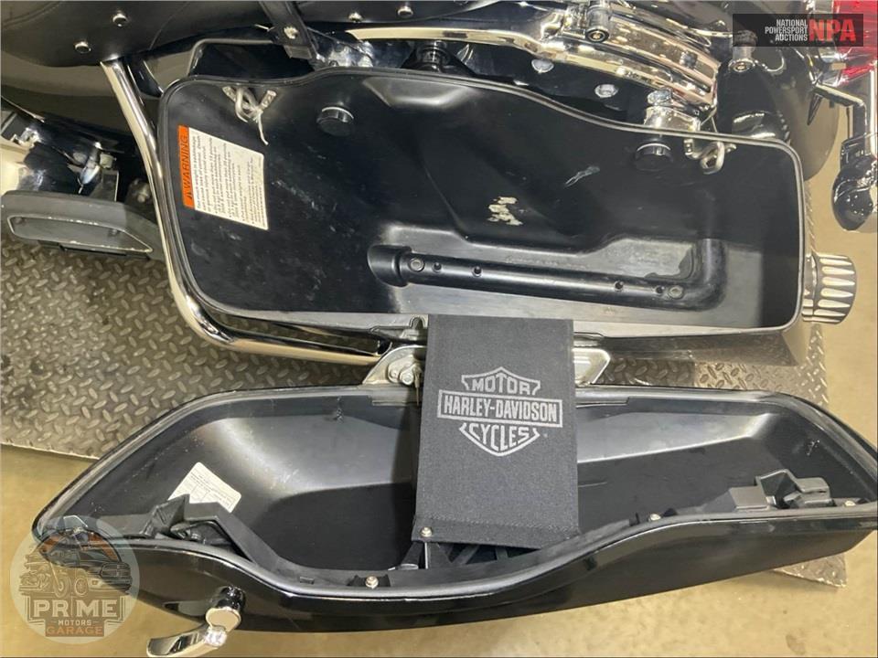2015 Harley-Davidson FLHR ROAD KING — фото 21
