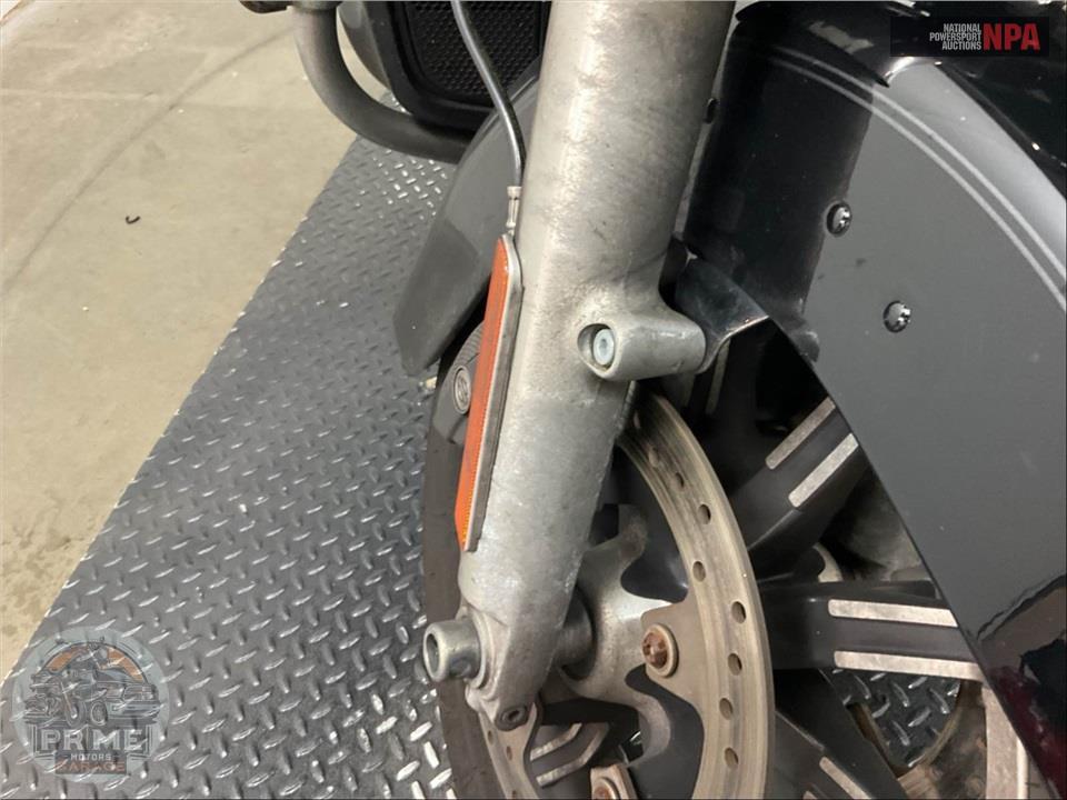 2019 Harley-Davidson FLTRU ROAD GLIDE ULTRA — фото 30