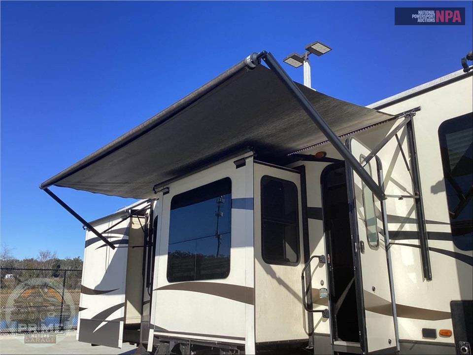 2016 Keystone Rv M-3711 FL - MONTANA FIFTH WHEEL SERIES — фото 41