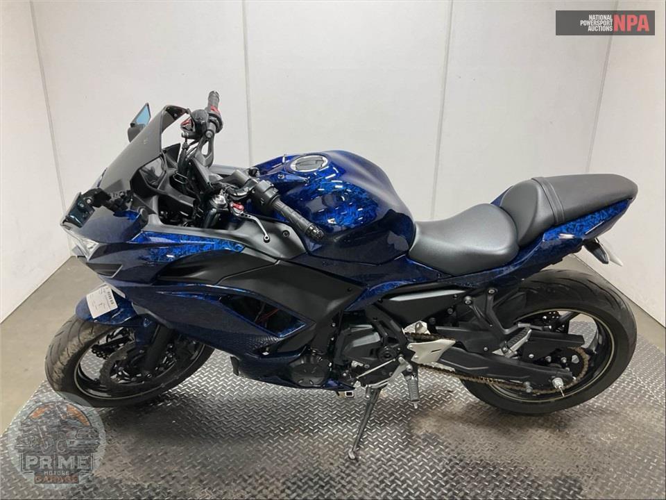 2024 Kawasaki NINJA 650 ABS — фото 3