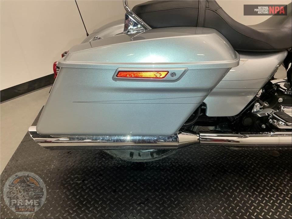 2015 Harley-Davidson FLHXS STREET GLIDE SPECIAL — фото 22