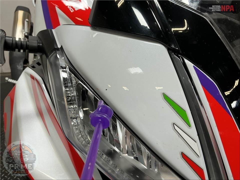 2024 Aprilia TUONO V4 FACTORY 1100 — фото 12