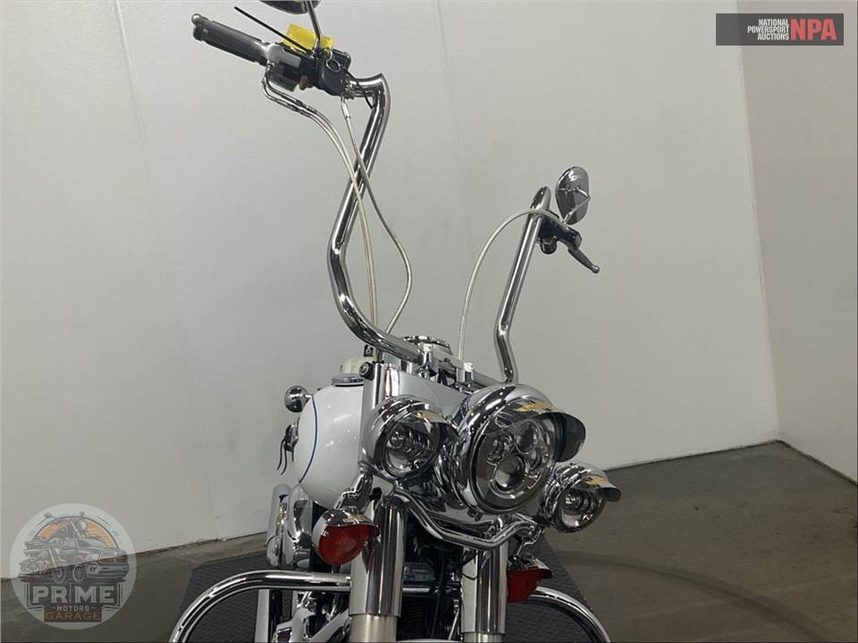 2012 Harley-Davidson FLSTC HRTG SFTL CLSC — фото 16