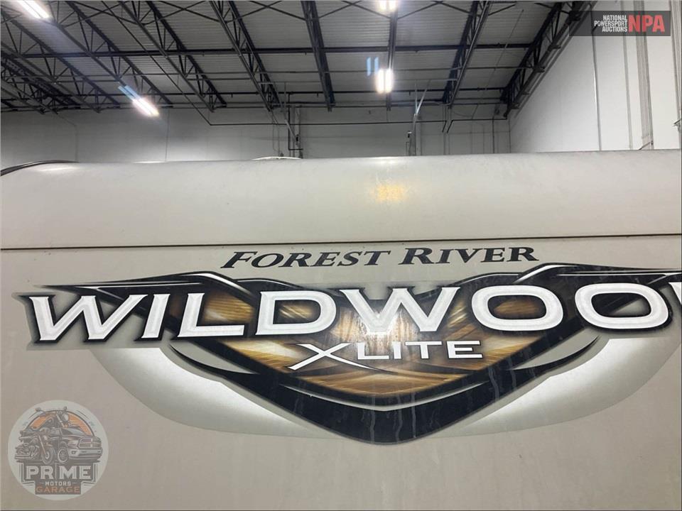 2018 Wildwood By Forest River M-230BHXL X-LITE SERIES — фото 37