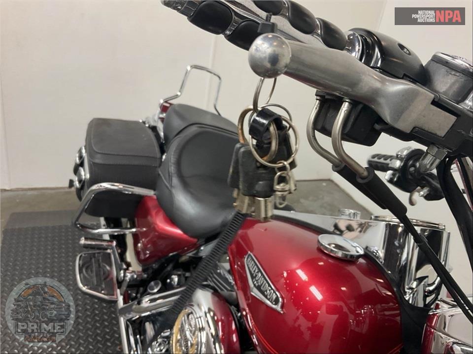 2005 Harley-Davidson FLHRCI ROAD KING CLASSIC — фото 10