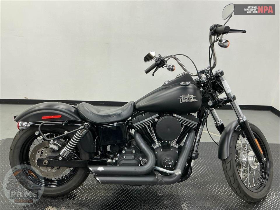 2017 Harley-Davidson FXDB STREET BOB — фото 1