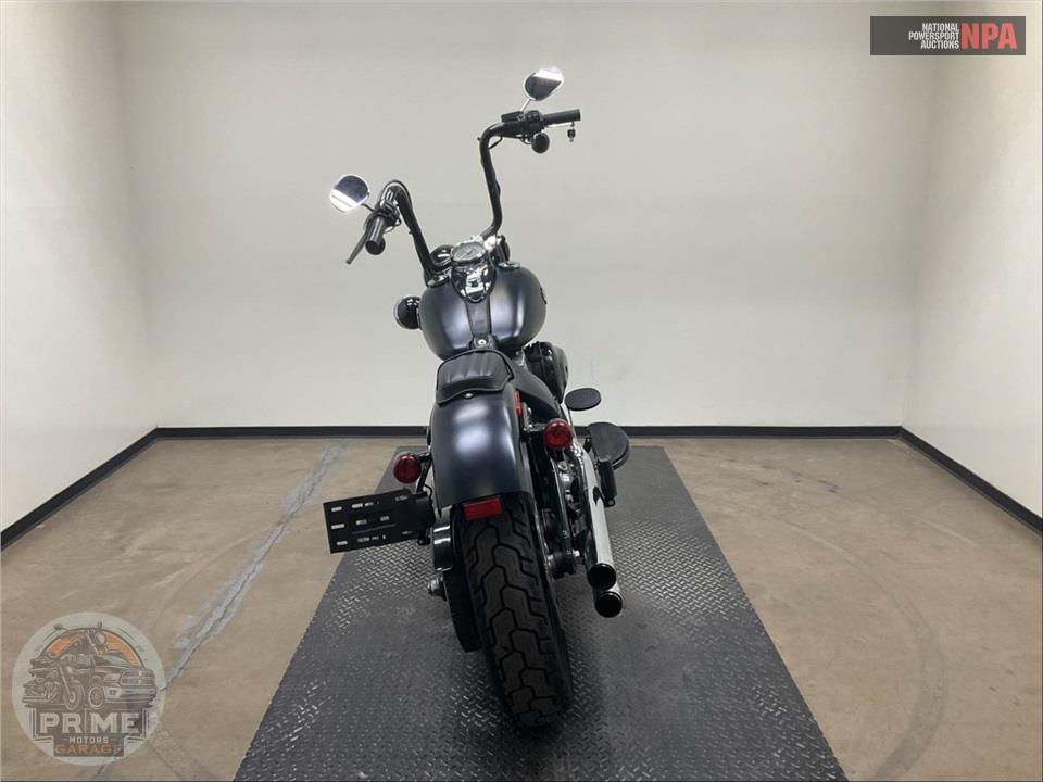 2017 Harley-Davidson FLS SOFTAIL SLIM — фото 4