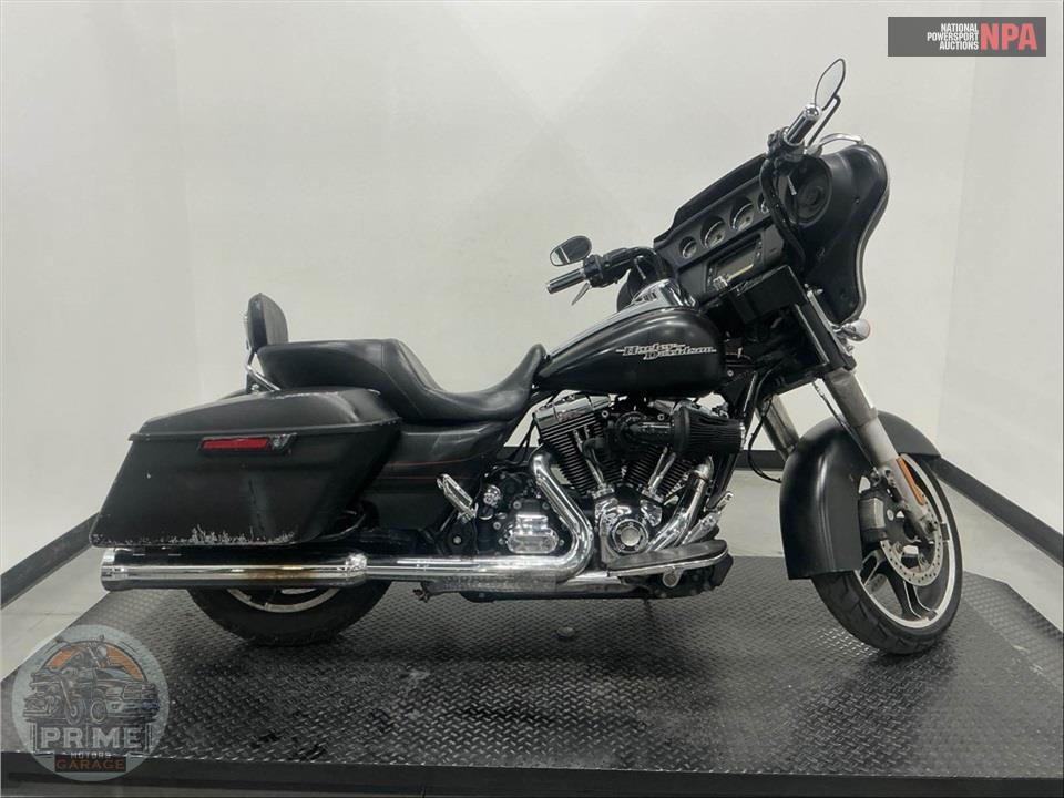 2014 Harley-Davidson FLHXS STREET GLIDE — фото 1