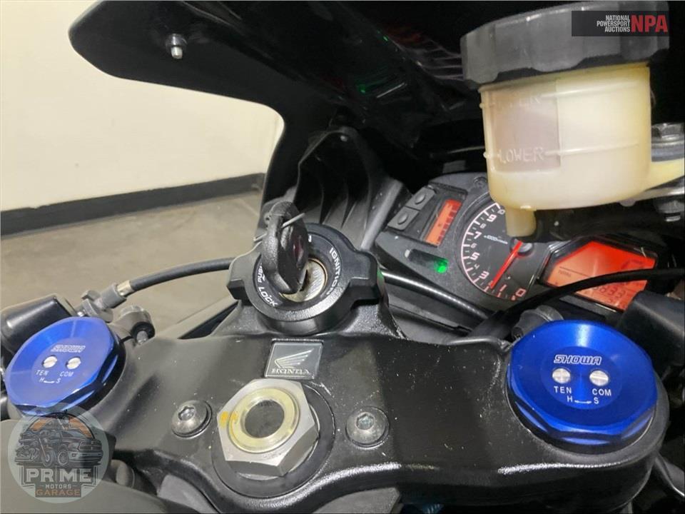 2019 Honda CBR600RR — фото 11