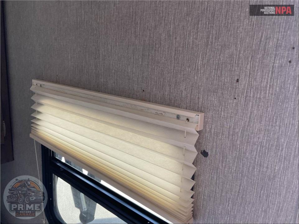 2019 Coleman By Dutchmen M-2405BH - LIGHT SERIES — фото 34