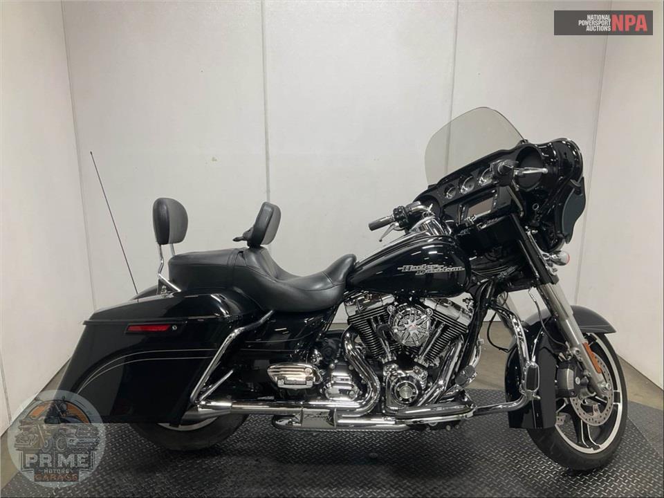 2014 Harley-Davidson FLHXS STREET GLIDE — фото 1