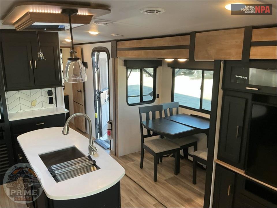 2022 Keystone Rv M-330RL OUTBACK SERIES — фото 9