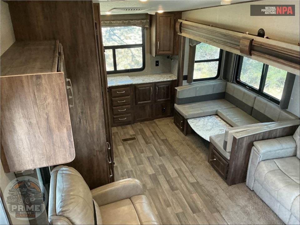 2018 Keystone Rv M-279 RKSWE - COUGAR FIFTH WHEEL SERIES — фото 6