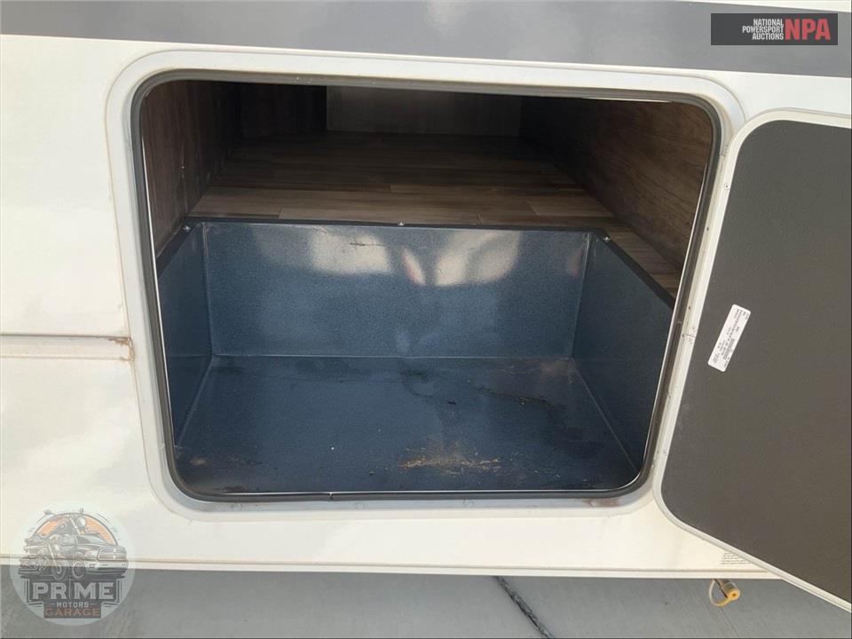 2026 Jayco M-31 FF FORD - REDHAWK SE SERIES — фото 40