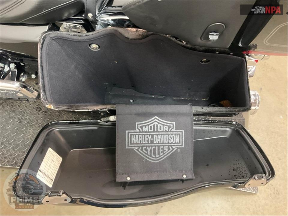 2012 Harley-Davidson FLHTCU UL CLSC EL GLIDE — фото 21