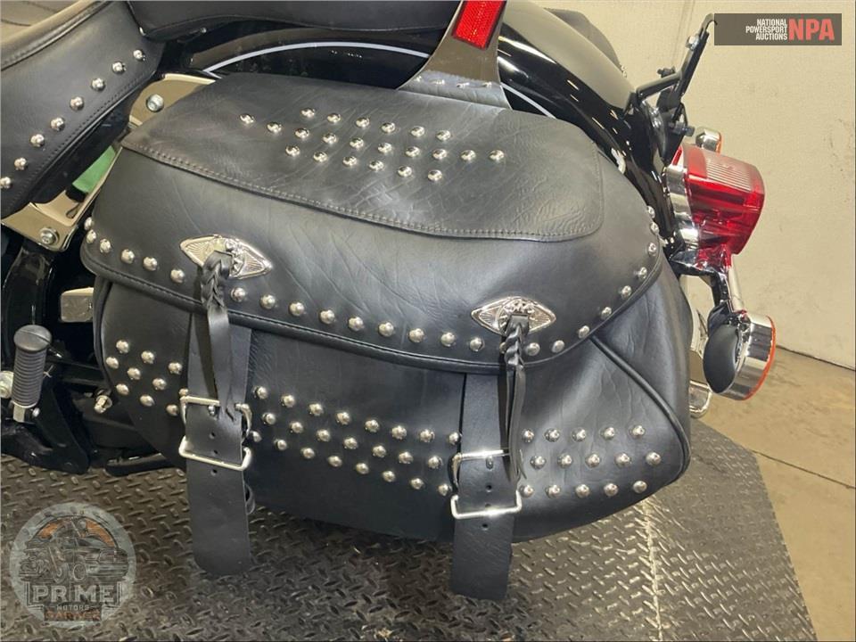 2015 Harley-Davidson FLSTC HERITAGE SOFTAIL CLASSIC — фото 18