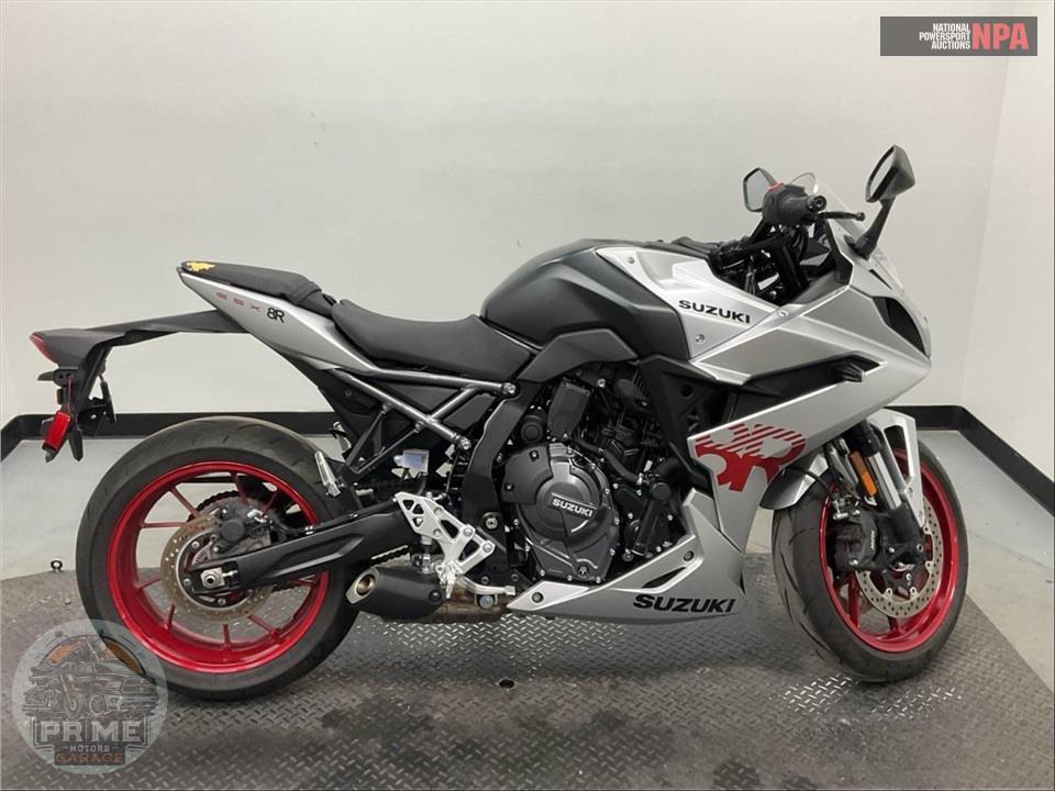 2024 Suzuki GSX800FRQM4 GSX-8R — фото 1