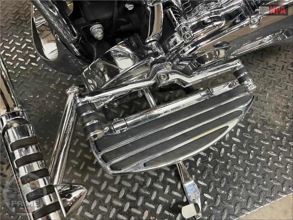 2004 Harley-Davidson FLSTFI FAT BOY — фото 19