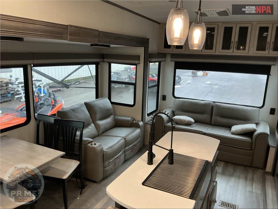2024 Sandpiper By Forest River M-4003MB - FIFTH WHEEL SERIES — фото 7