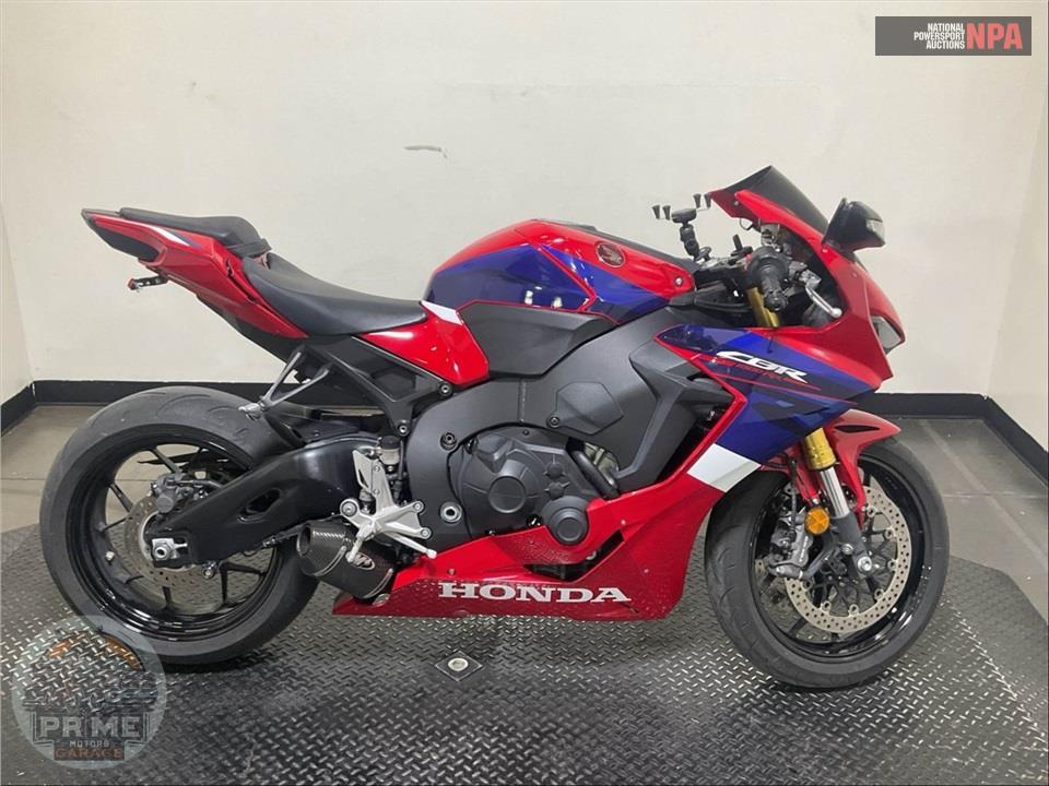 2022 Honda CBR1000RR — фото 1