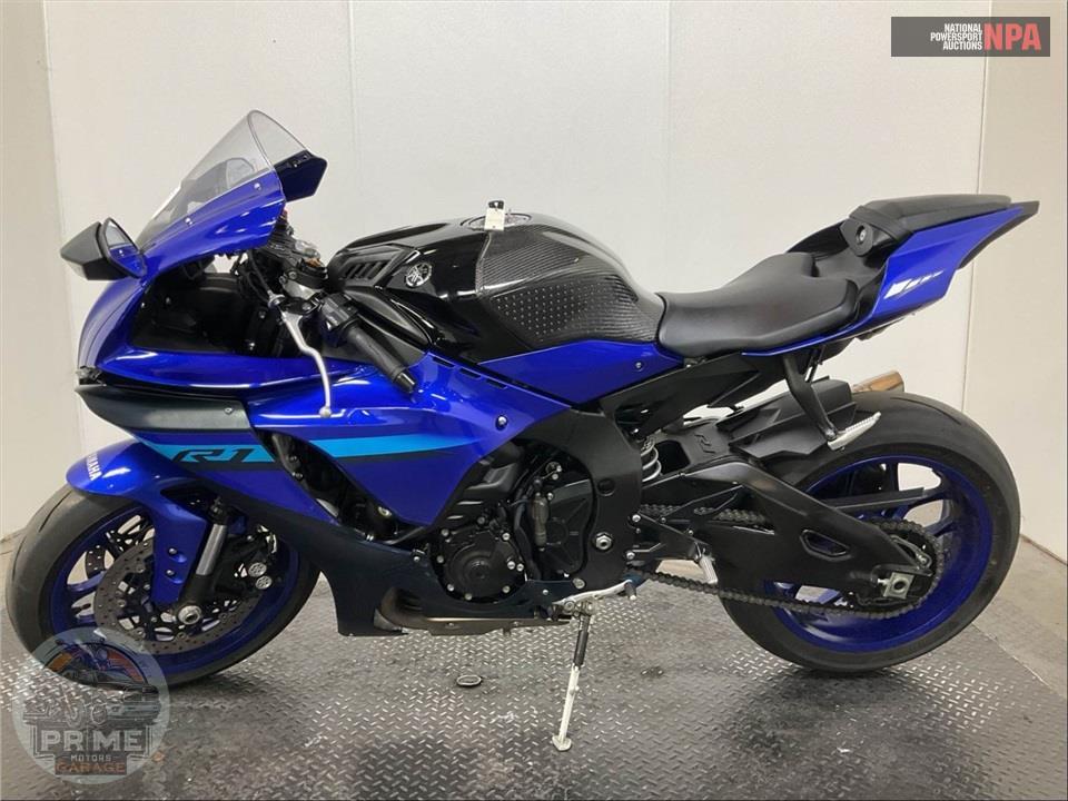 2024 Yamaha YZF-R1 — фото 3