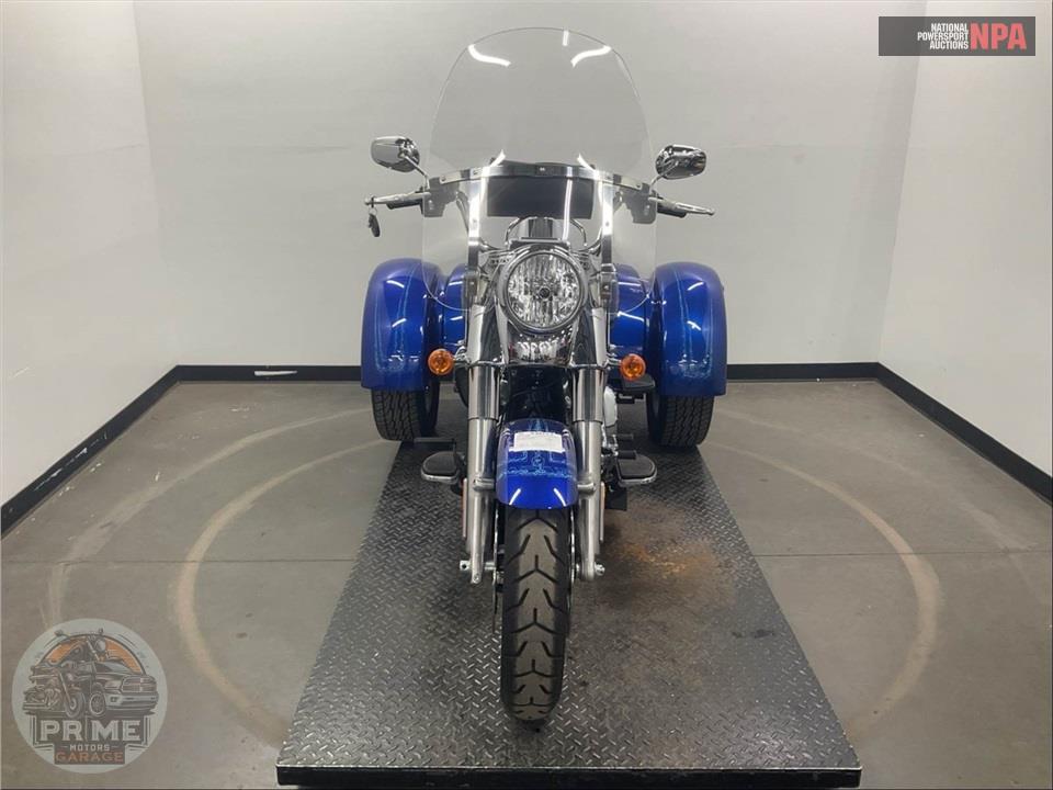 2019 Harley-Davidson FLRT FREEWHEELER — фото 2