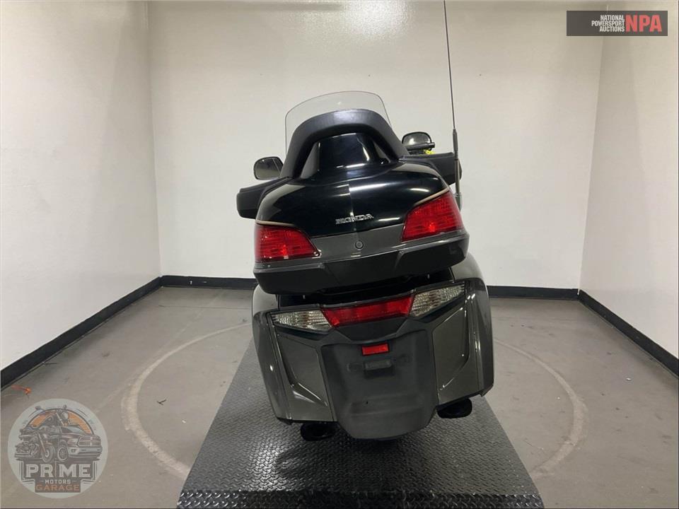 2016 Honda GL18HPNAMG GOLDWING (ABS) (**) — фото 4