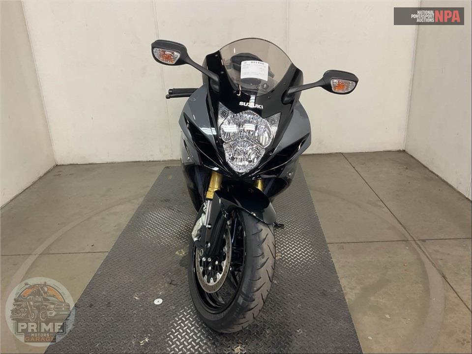 2025 Suzuki GSX-R750M5 — фото 2